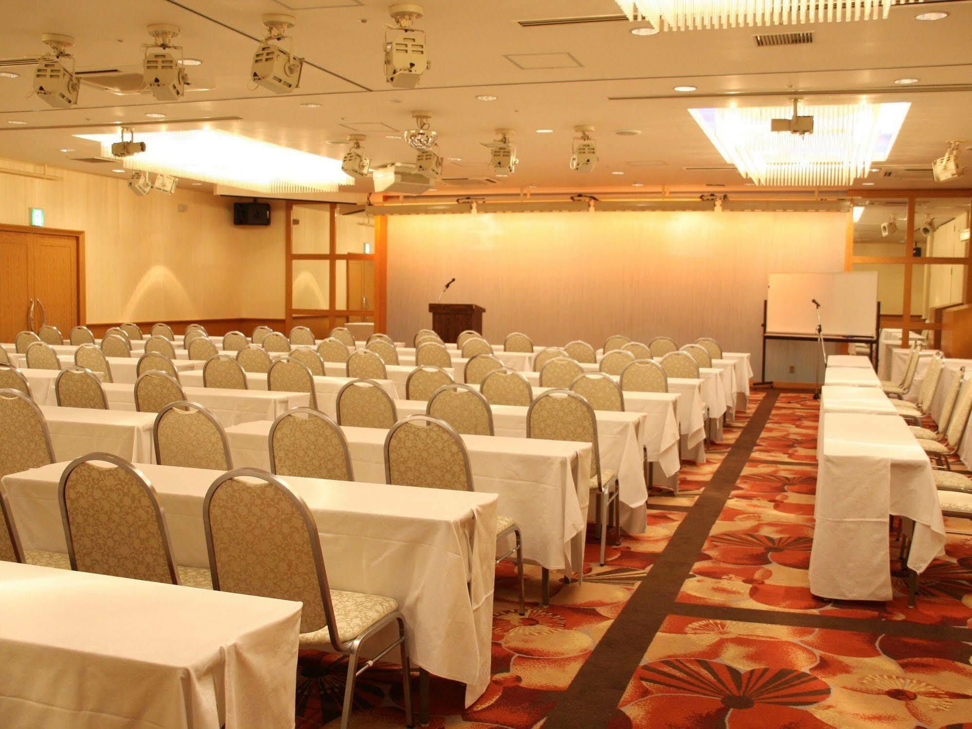 โฮเต็ล ทังกรัม Hotel Shinano  ภายนอก รูปภาพ